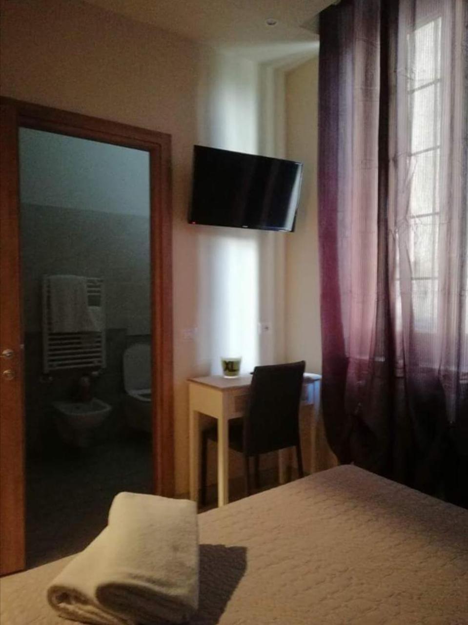 אלבניה Albergo Torino מראה חיצוני תמונה